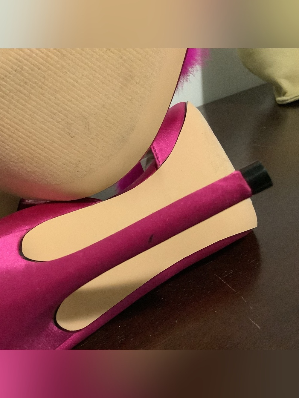 Women's Hot Pink Satin Pom Pom High Heels Nine West - Picture 4 of 8